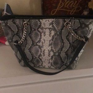 Woman’s purse